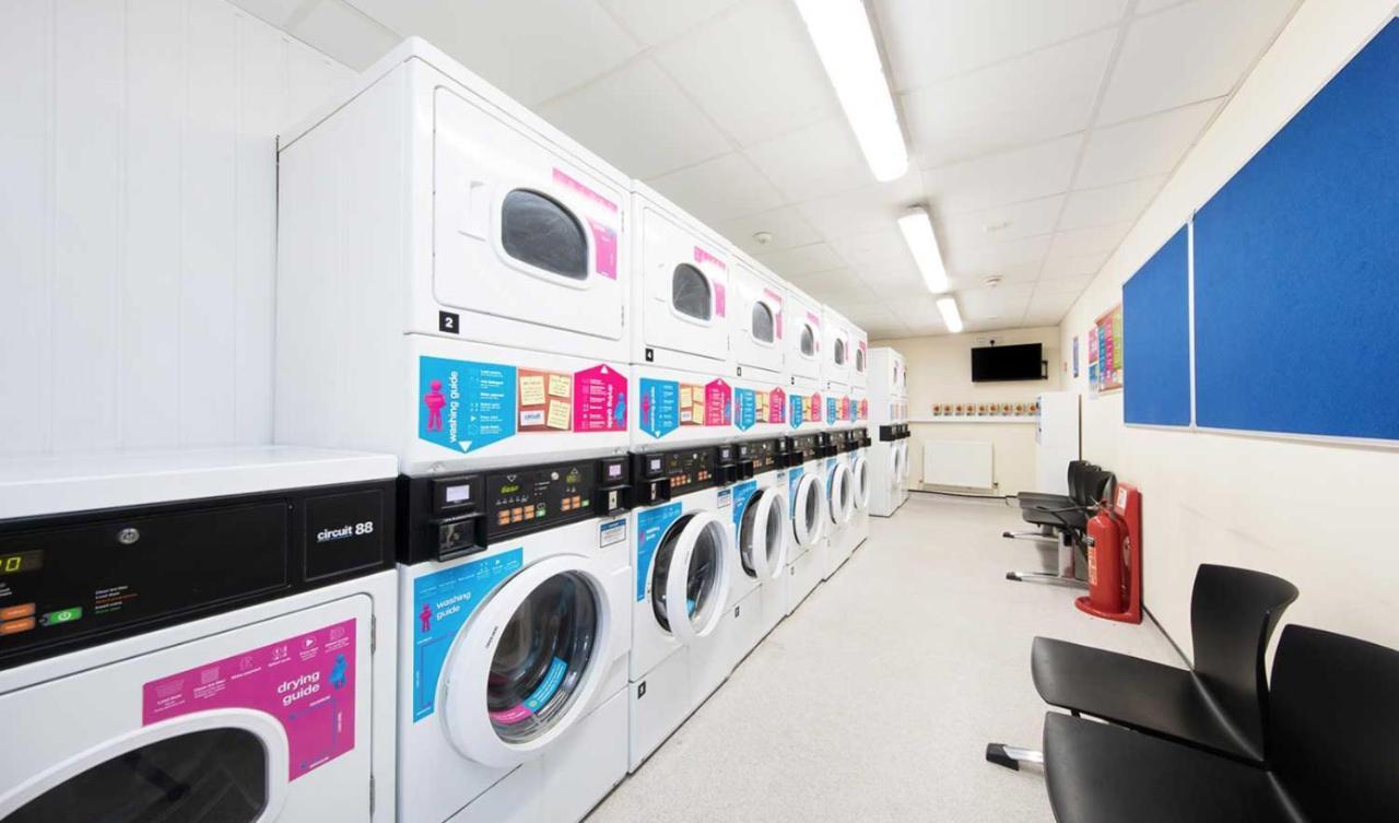 1 Night Free Comfortable Ensuite Rooms, Gillingham - Sk Hoo Esterno foto